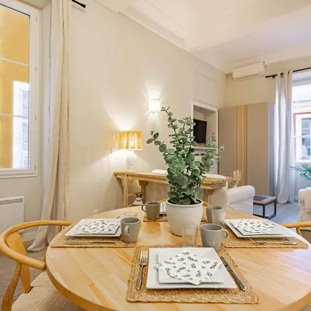 شقة Elegant Flat With Ac, Heart Of Old Nice, Walking To The Beach! *